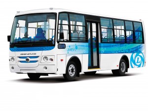 image-1-ashok-leyland-launches-circuit-series-first-electric-bus-made-in-india-copy