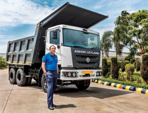 Mr.-Anuj-Kathuria,-President---Global-Trucks,-Ashok-Leyland-Ltd