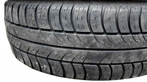 tires-1194010_1920-Cropped-copy