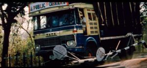 Tata LP 1210 E in a heavyweight cameo