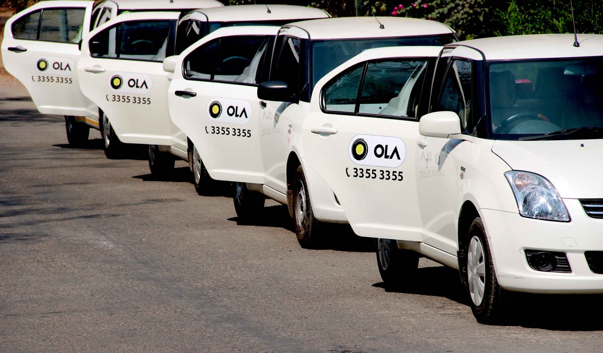 Taxi aggregators to register under GST?