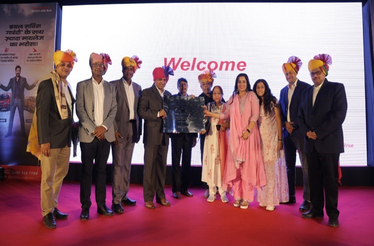 Mahindra Truck and Bus inaugurates its 79th and 80th dealerships in Ahmedabad and Surat