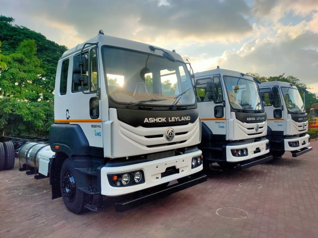Ashok Leyland delivers LNG-powered haulage truck – AVTR 1922