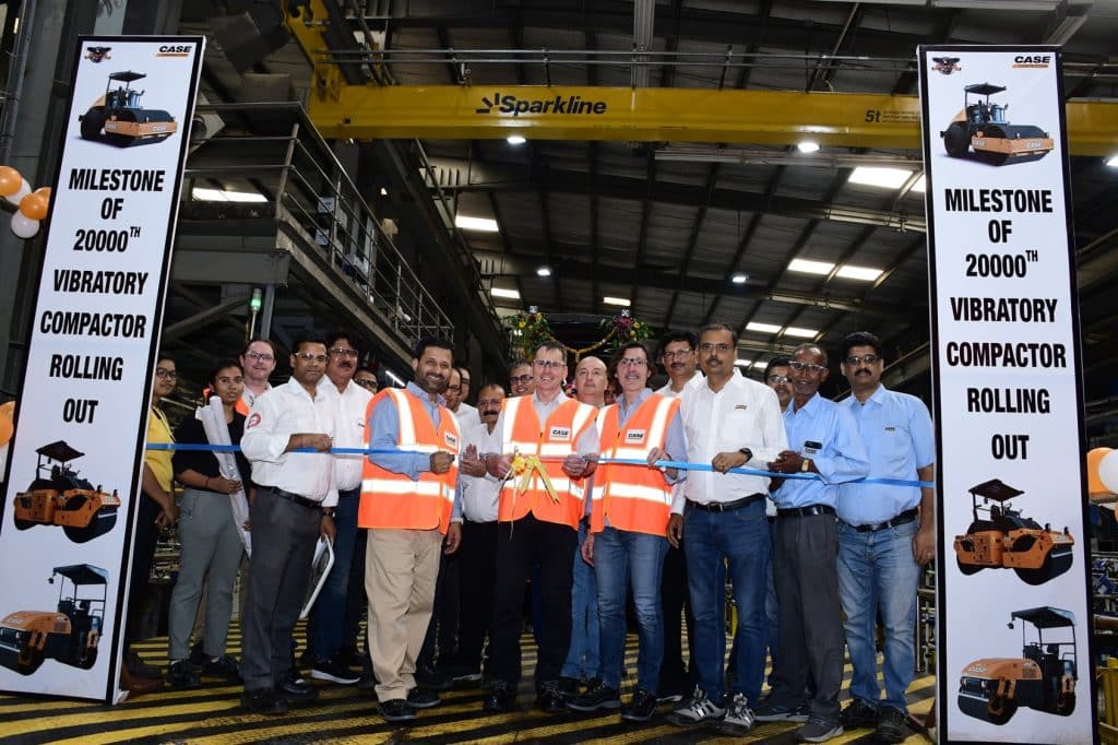 CASE India Celebrates Production of 20,000th Vibratory Compactor