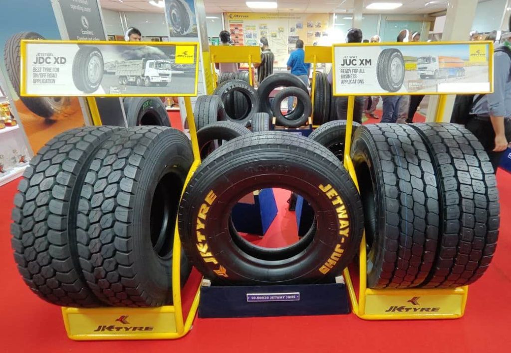 JK Tyre CV Play