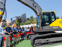 Volvo CE India Unveils Made-in-Bharat EC215 at EXCON 2025